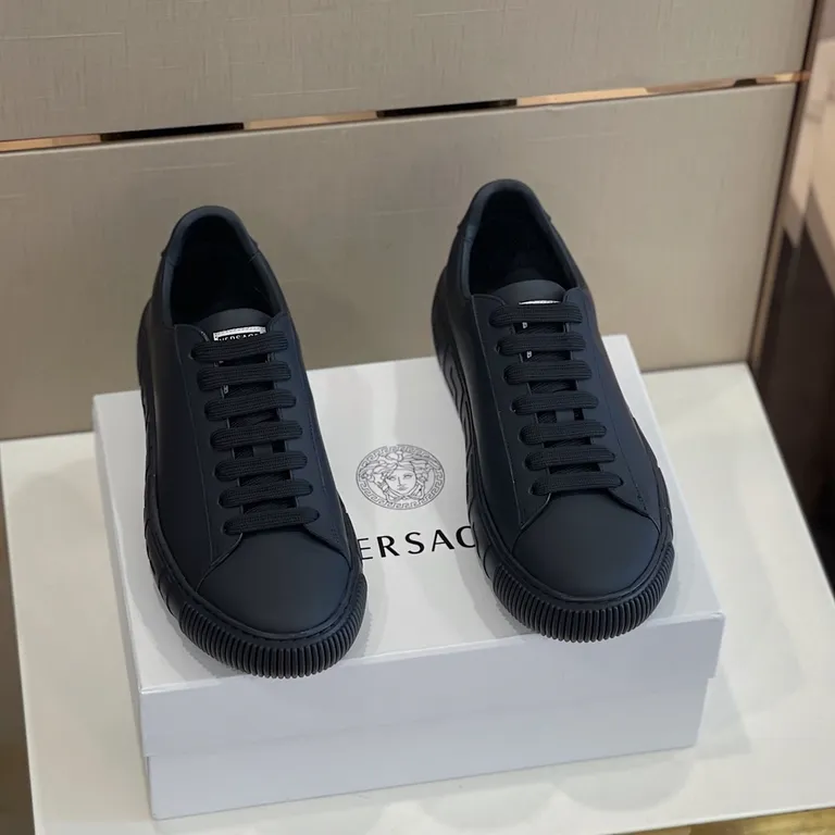 Versace Shoe 